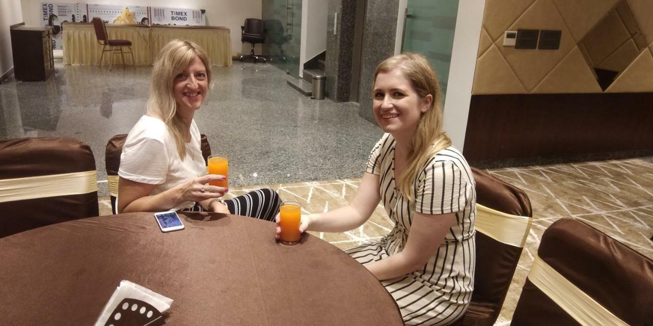 400кв.м. 21 спалень, 21 окремих ванних Будинок в Таджгандж Агра Екстер'єр фото